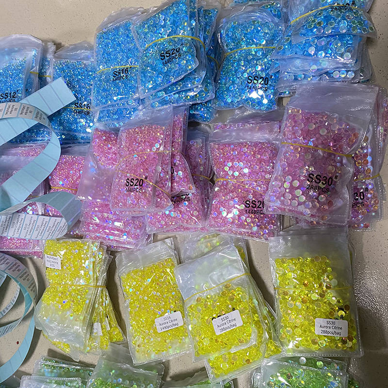 rhinestone bulk wholesale.jpg