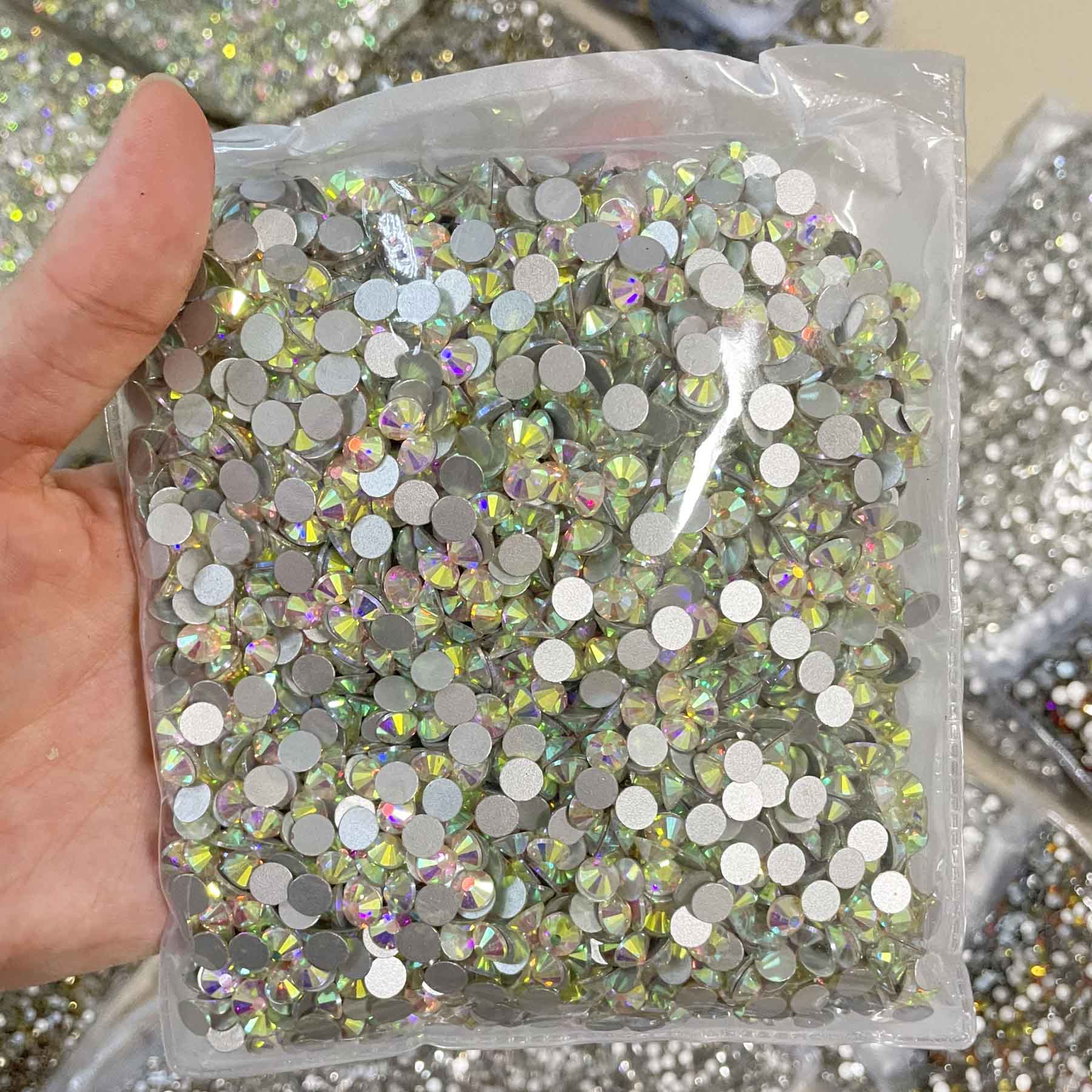 rhinestone wholesale.jpg